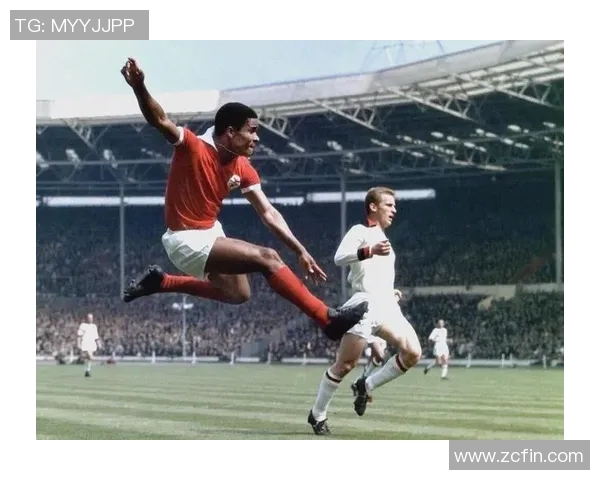 探寻14号球衣背后的传奇足球明星是谁